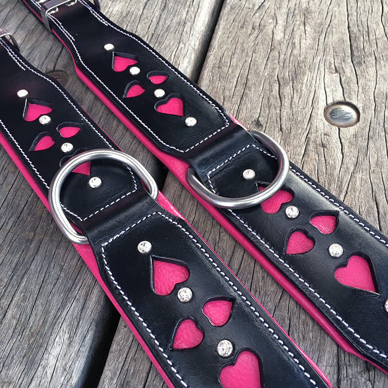 Leather Dog Collar - Queen of Hearts